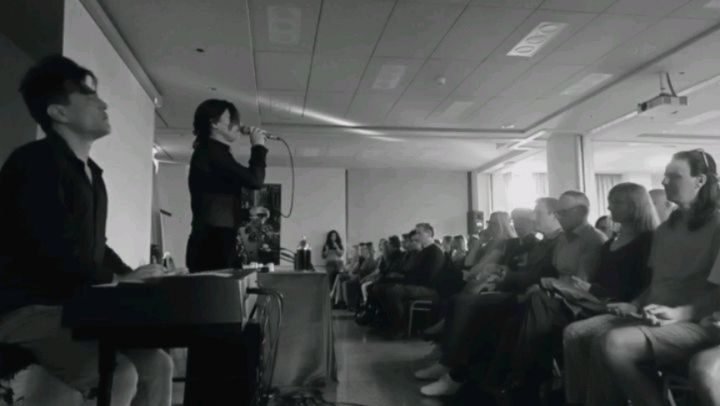 Instagram post from lisafrassi_official. This post is in position 4.